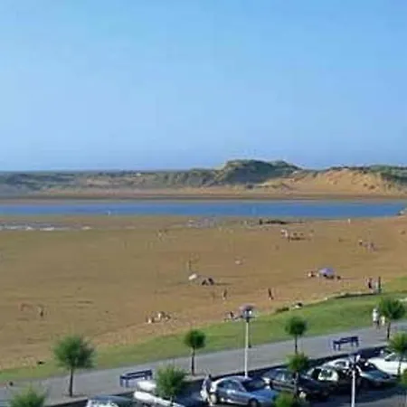 Apartment En La Playa De Con Parking Privado Mogro