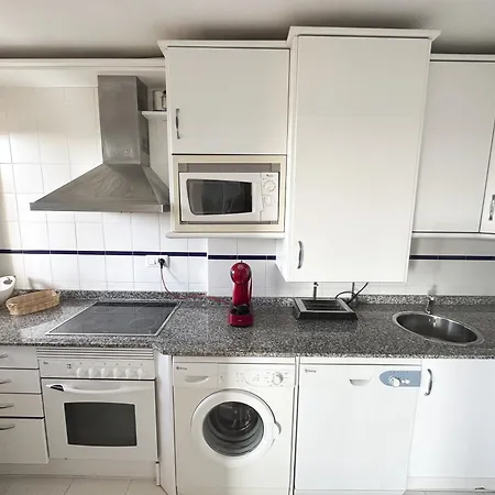 En La Playa De Con Parking Privado * Могро